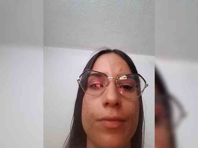 Dannali22 webcam