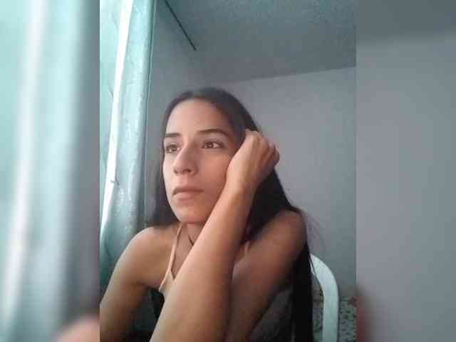 Dannali22 webcam