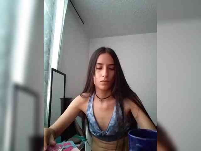 Dannali22 webcam