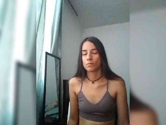 Dannali22 webcam