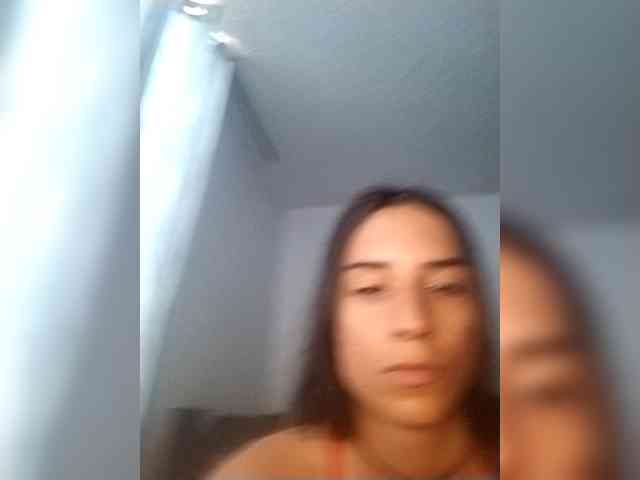 Dannali22 webcam