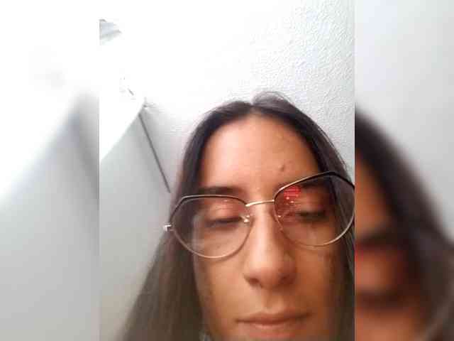 Dannali22 webcam