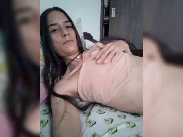 Dannali22 webcam
