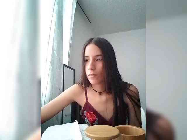 Dannali22 webcam