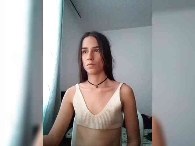 Dannali22 webcam