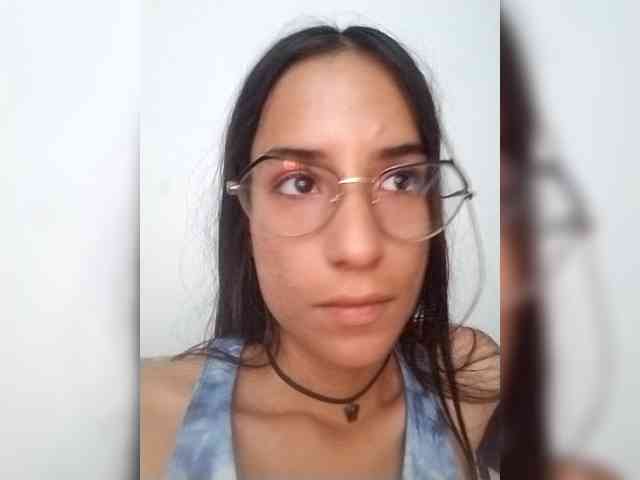 Dannali22 webcam