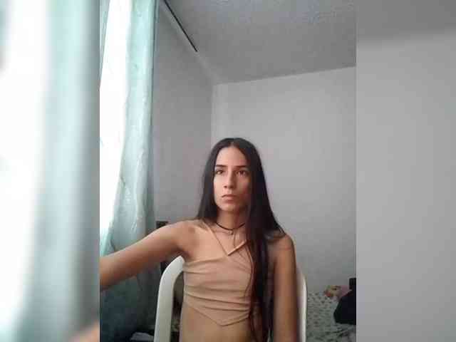 Dannali22 webcam