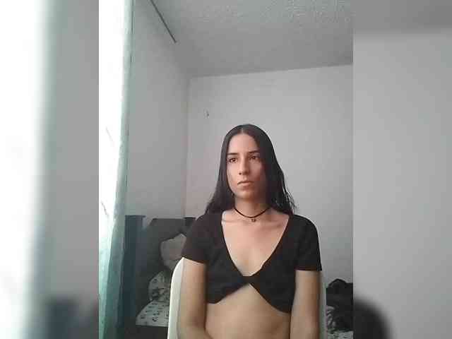 Dannali22 webcam