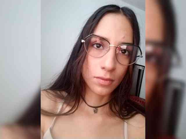 Dannali22 webcam