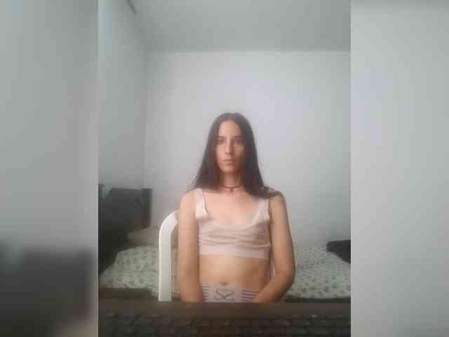 Dannali22 webcam