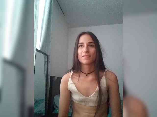 Dannali22 webcam