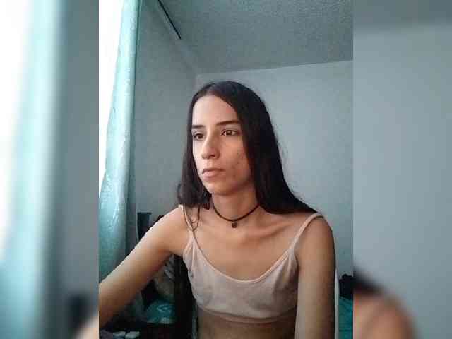 Dannali22 webcam