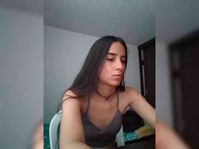 Dannali22 webcam