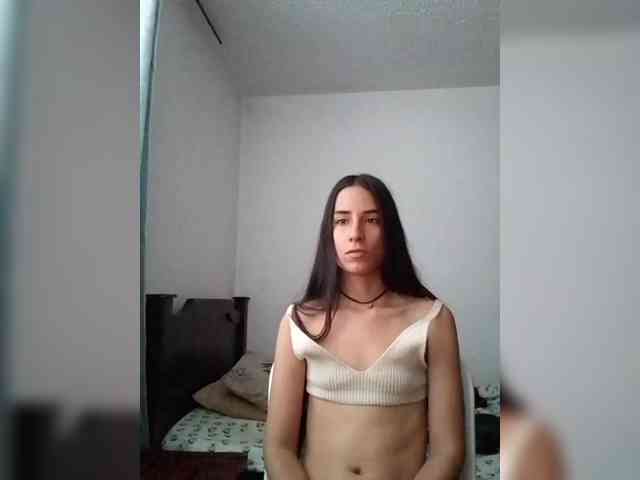 Dannali22 webcam