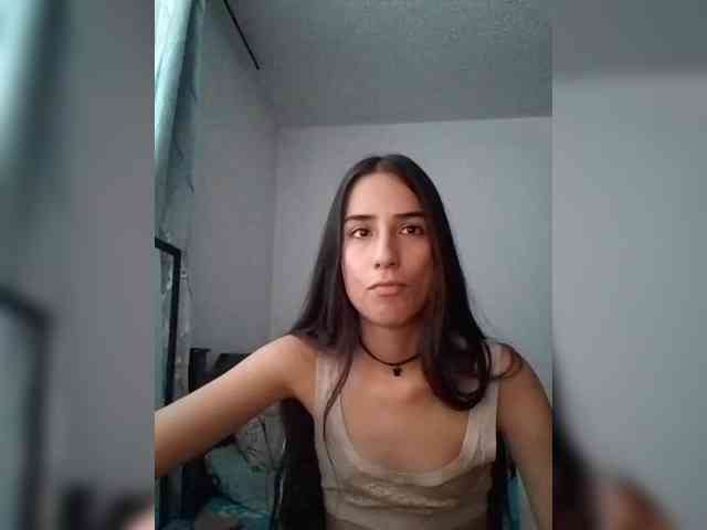 Dannali22 webcam