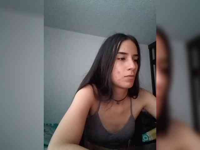Dannali22 webcam