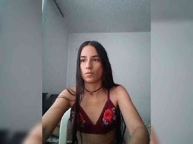Dannali22 webcam
