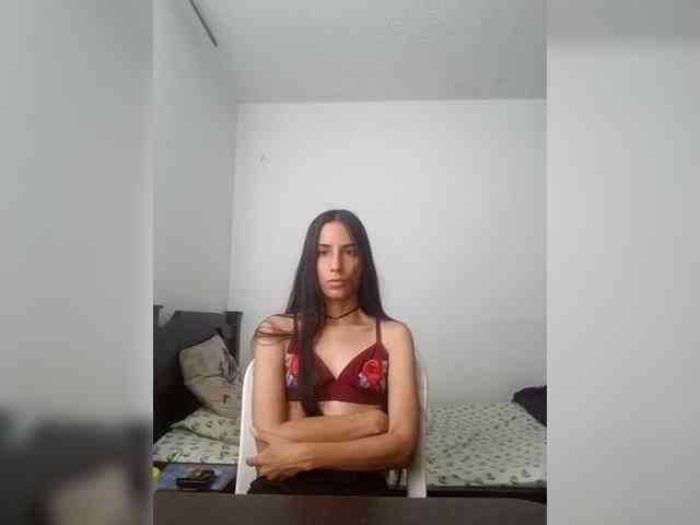 Dannali22 webcam