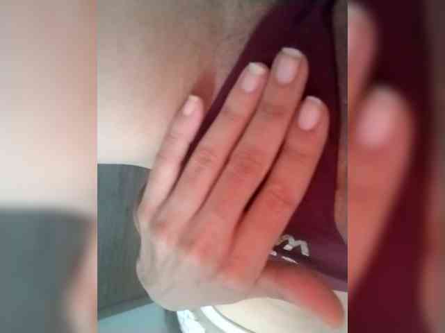 Dannali22 webcam