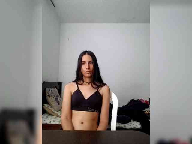 Dannali22 webcam