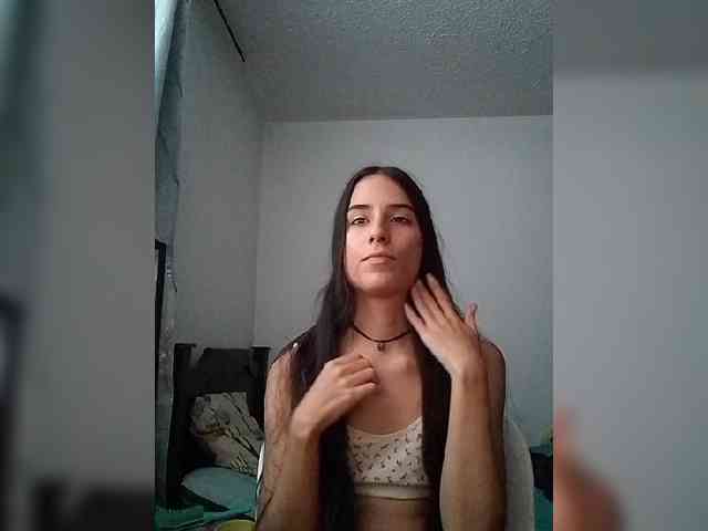 Dannali22 webcam