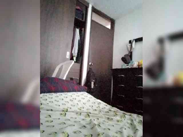 Dannali22's webcam live show