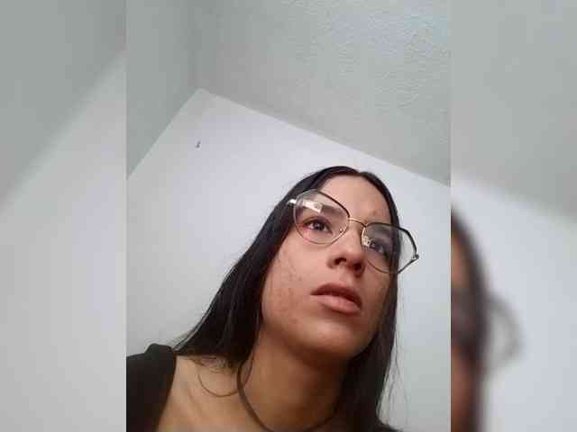 Dannali22 webcam