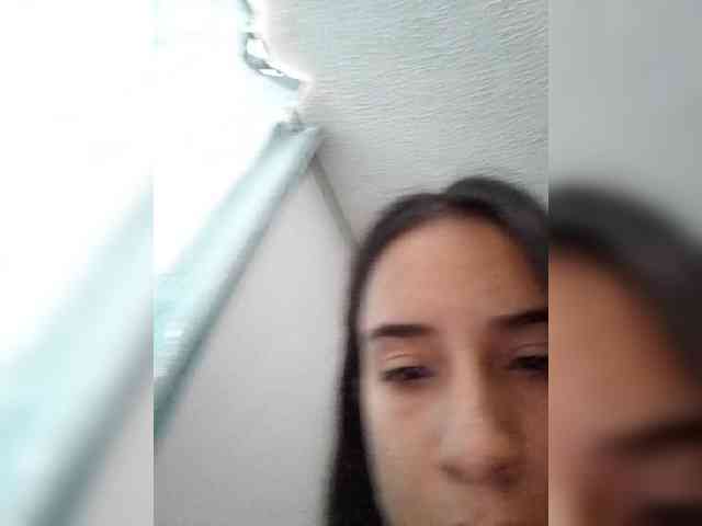 Dannali22 webcam