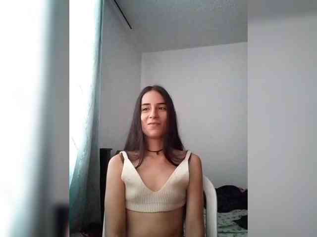 Dannali22 webcam