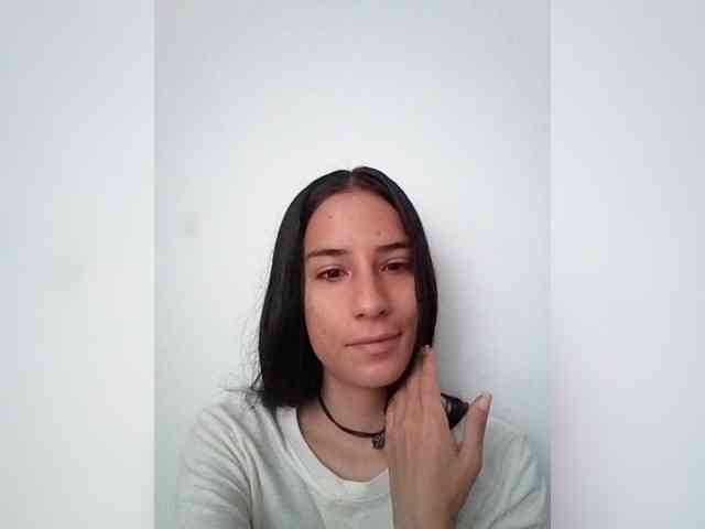 Dannali22 webcam