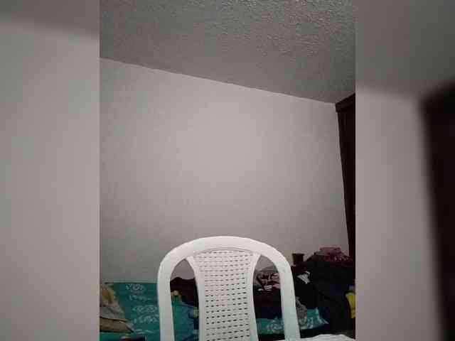 Dannali22 webcam