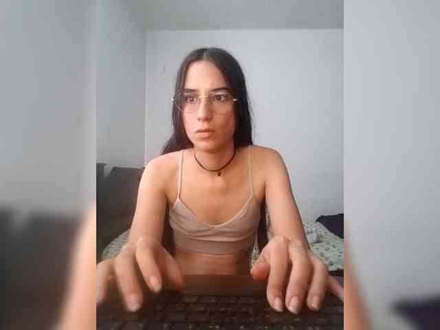 Dannali22 webcam