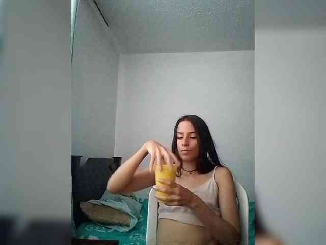 Dannali22 webcam