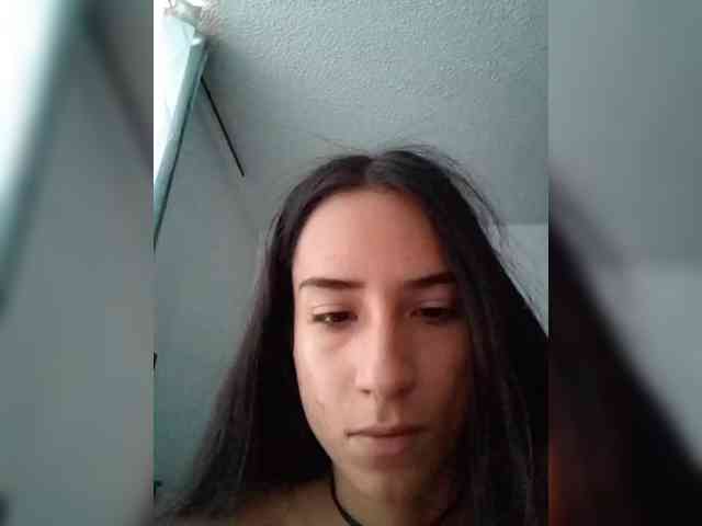 Dannali22 webcam