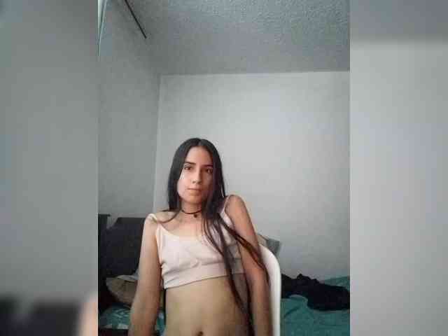 Dannali22 webcam