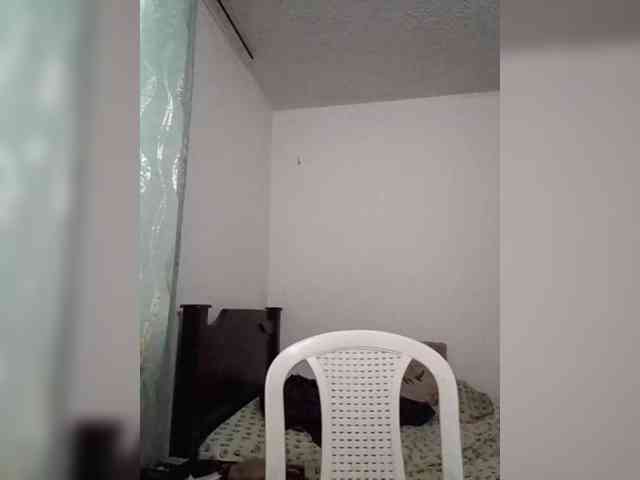 Dannali22 webcam