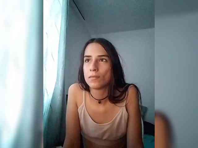 Dannali22 webcam
