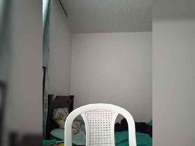 Dannali22 webcam