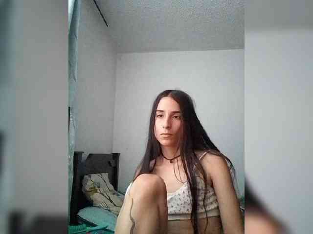 Dannali22 webcam