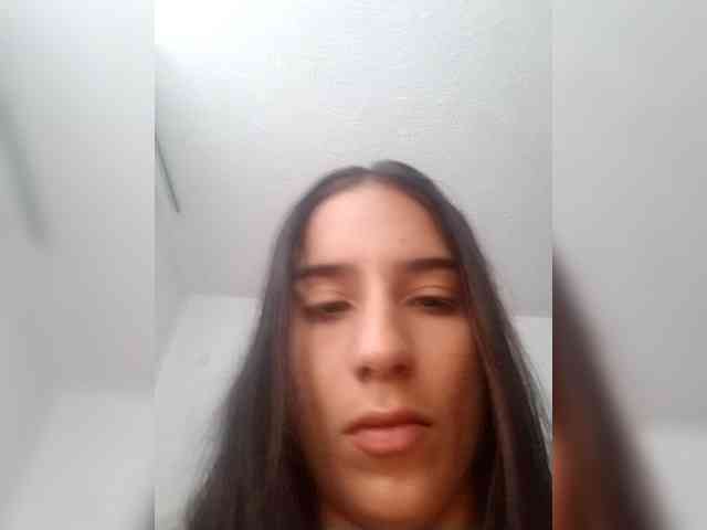 Dannali22 webcam