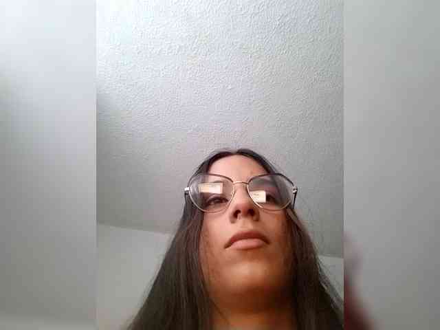 Dannali22 webcam