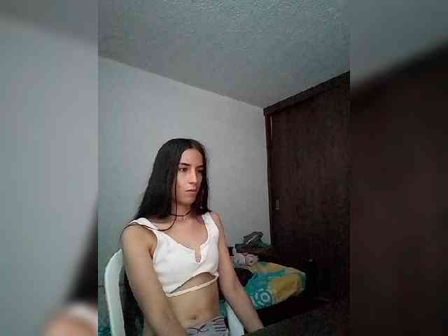 Dannali22 webcam