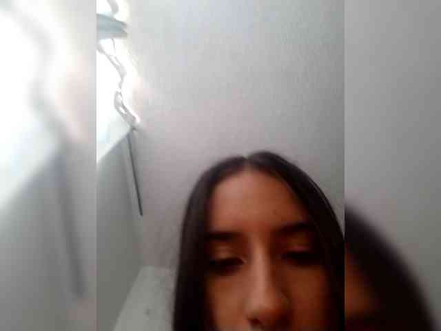 Dannali22 webcam