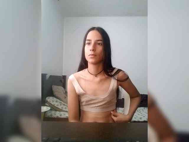Dannali22 webcam