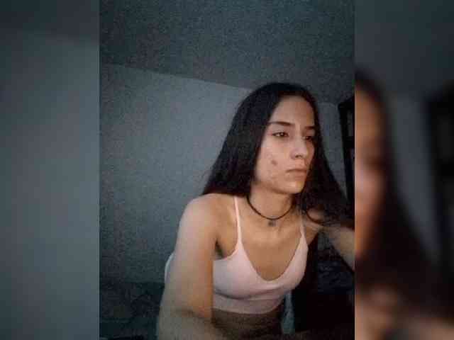 Dannali22 webcam