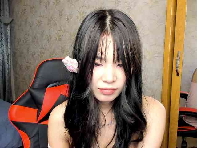 Akiba-cute webcam