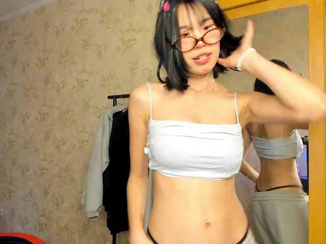 Akiba-cute webcam