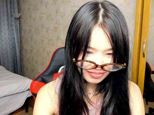 Akiba-cute webcam
