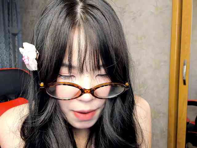 Akiba-cute webcam