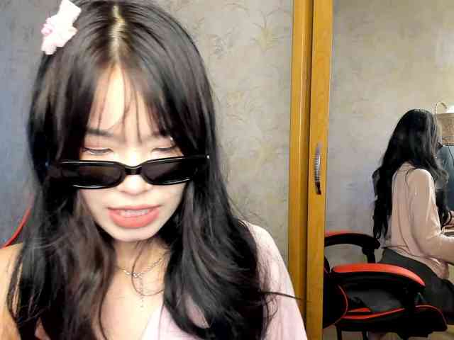 Akiba-cute webcam